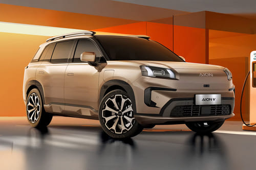 GAC Aion V Front Medium View