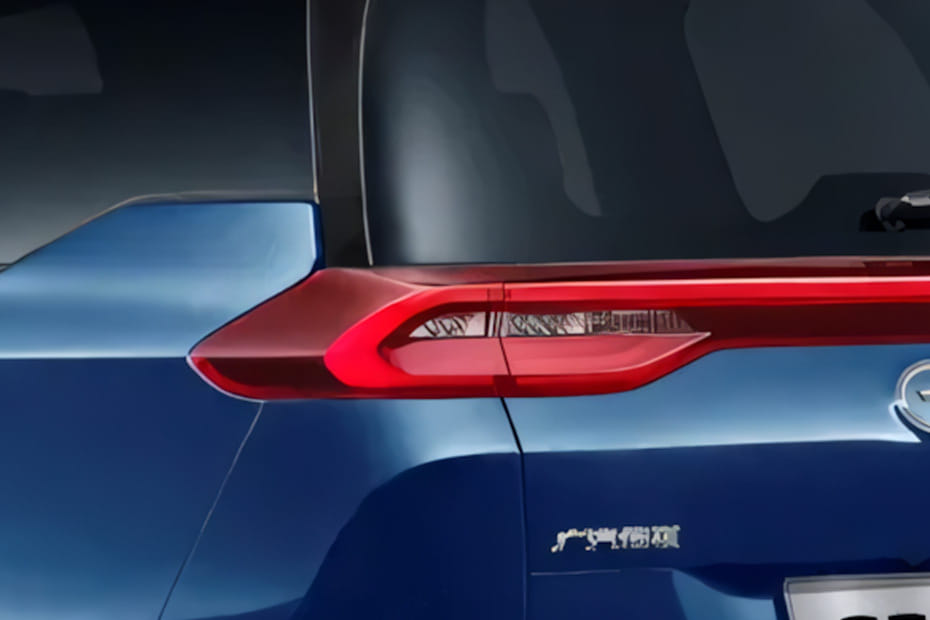 إم 6 برو Tail light