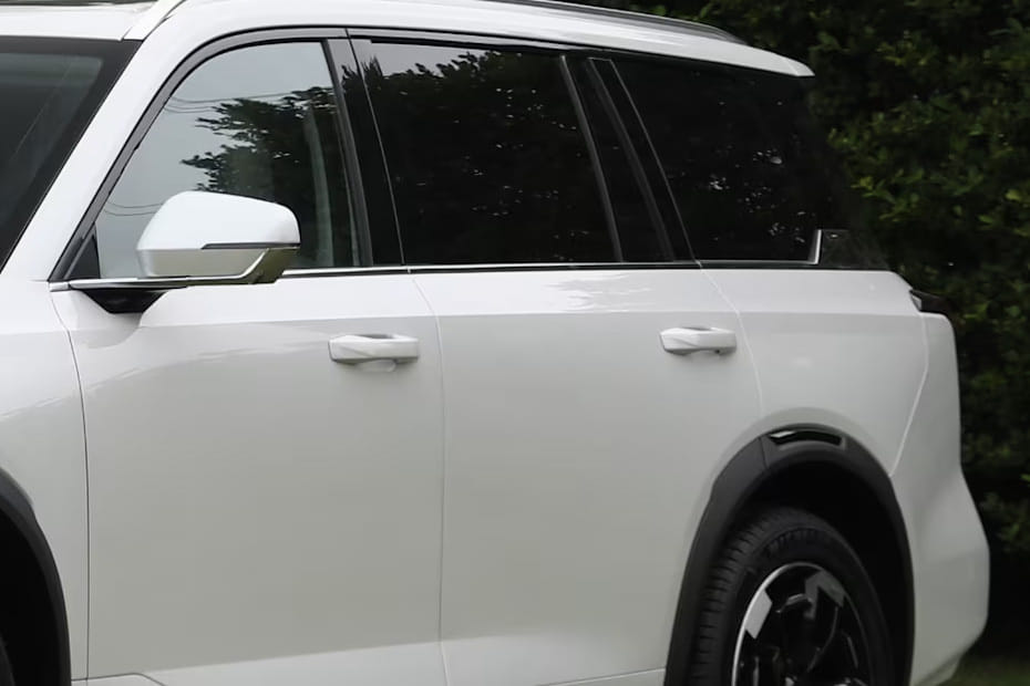 جي إس 8 ترافيلر Door handle