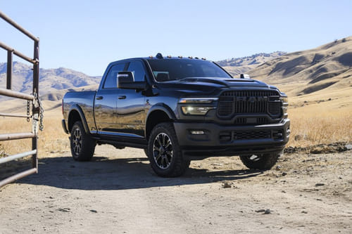 رام 2500 (2026) Front Medium View