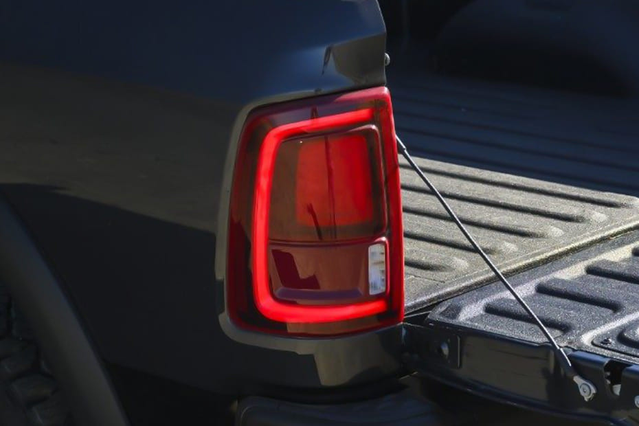 2500 (2026) Tail light