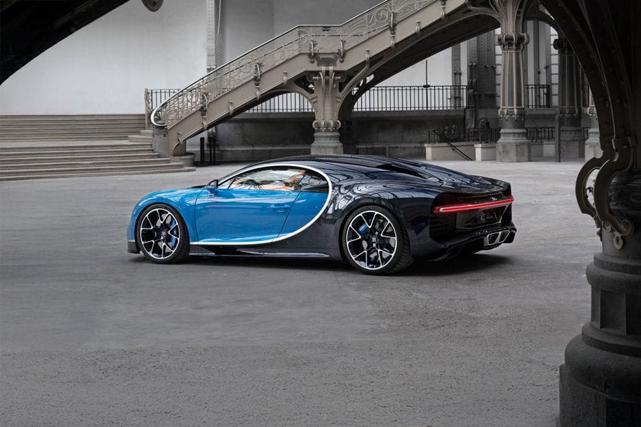 Rear Cross View of Bugatti Chiron