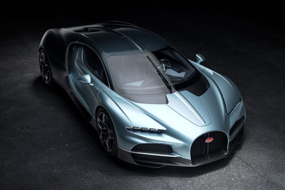 بوغاتي  توربيون Front Medium View