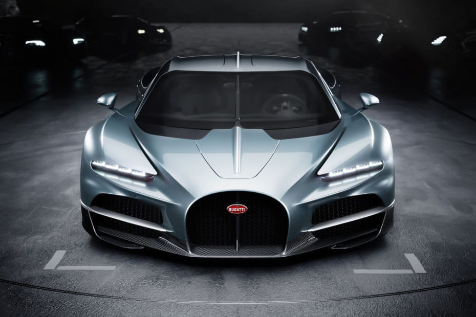 Full Front View of توربيون