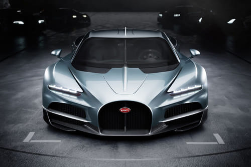 Full Front View of توربيون