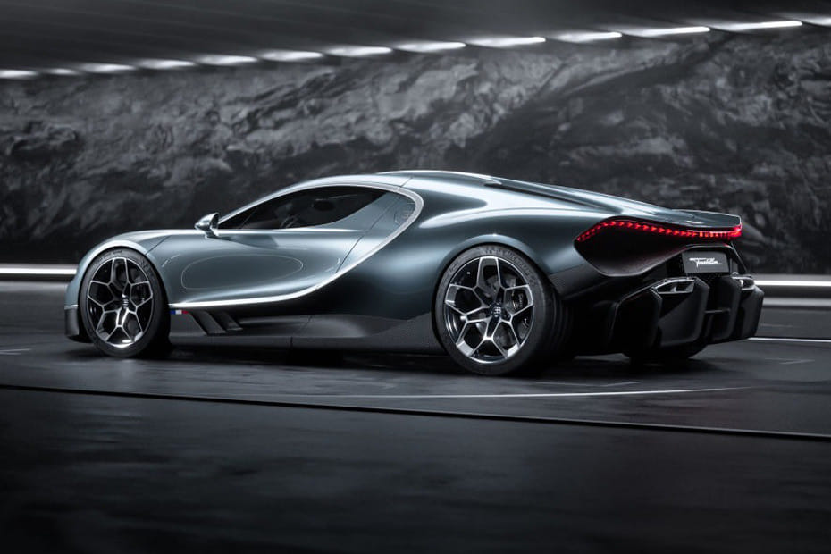 Rear Cross View of بوغاتي  توربيون