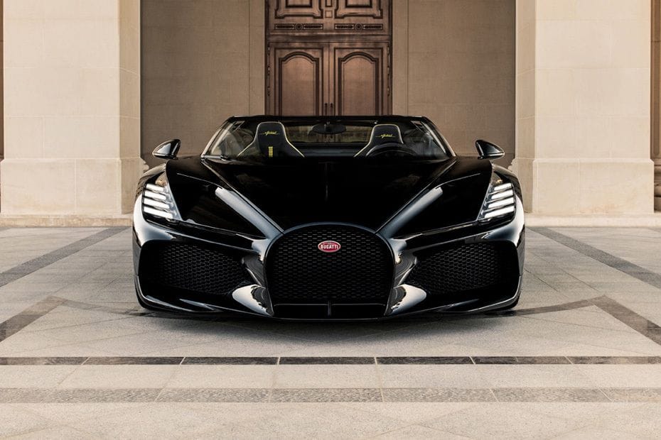 Full Front View of ميسترال