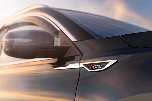 شيري تيجو 8 برو ماكس Drivers Side Mirror Front Angle