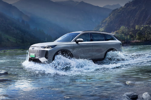 شيري فينغيون T9 Front Side View