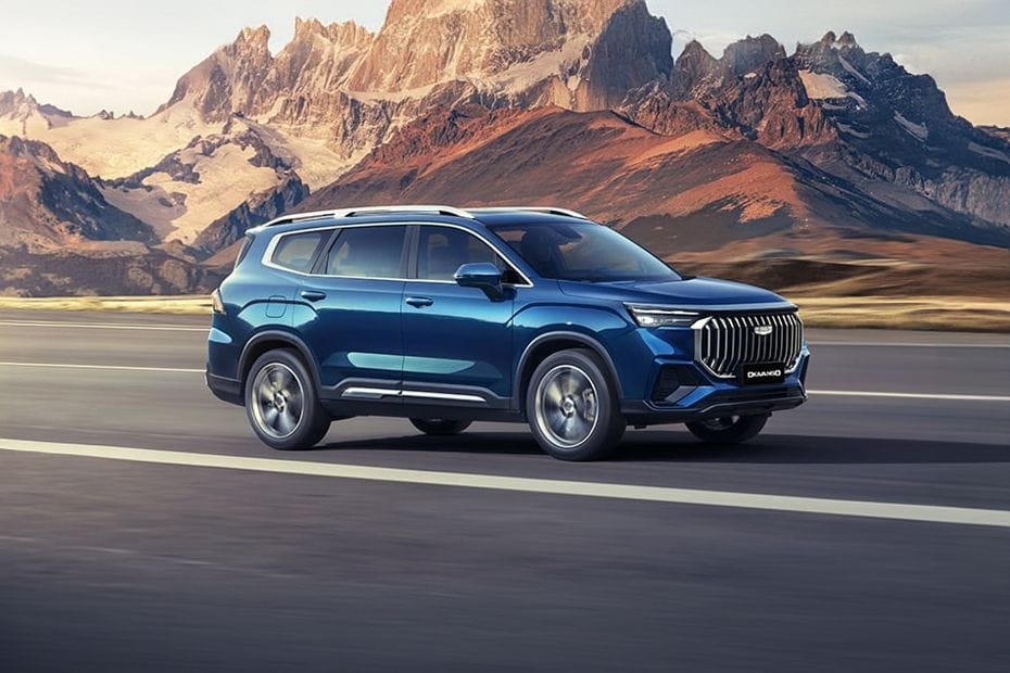 أوكافانجو Rear Medium Side View