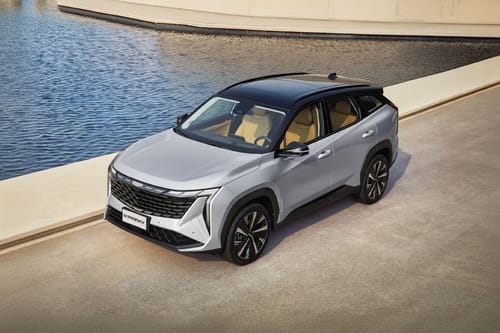 جيلي ستاراي Front Side View