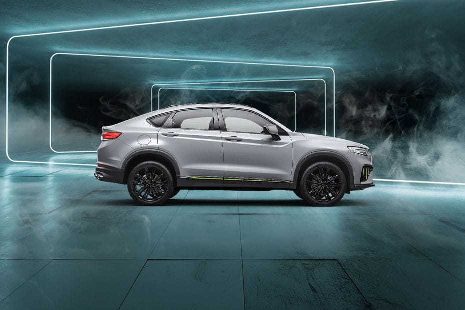 توجيلا Medium Angle Front View