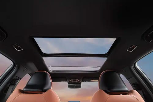 جيلي بريفيس Sunroof Moonroof