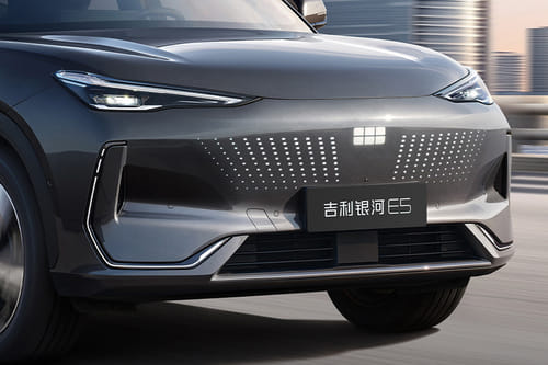 جالاكسي E5 Grille View