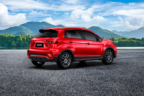 جي إكس ٣ برو Rear angle view