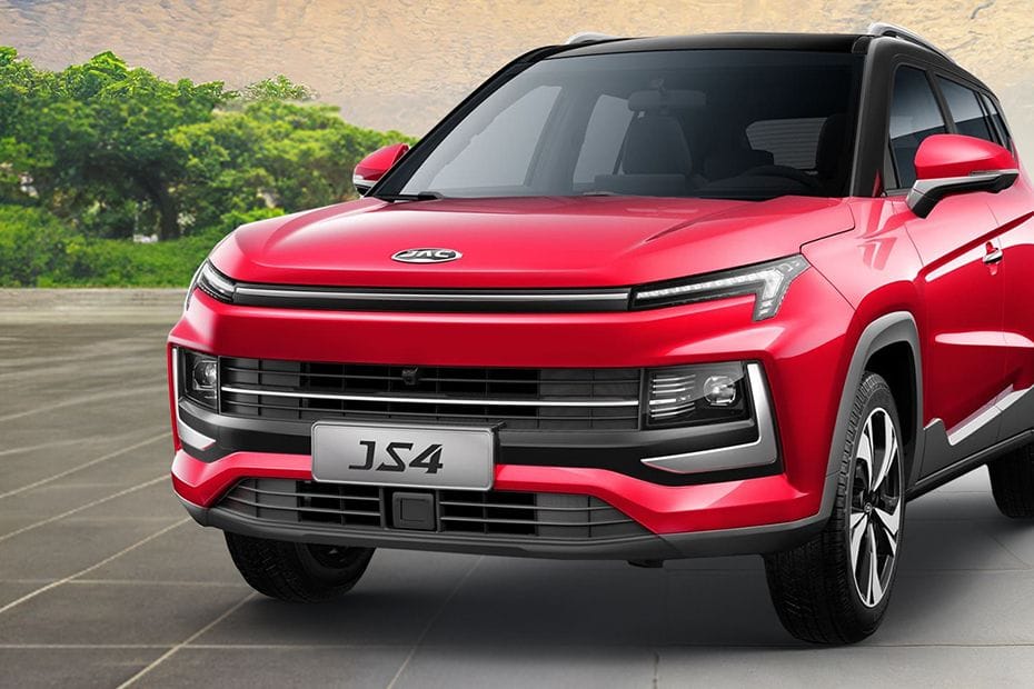 JS4 Front deep low Angle View