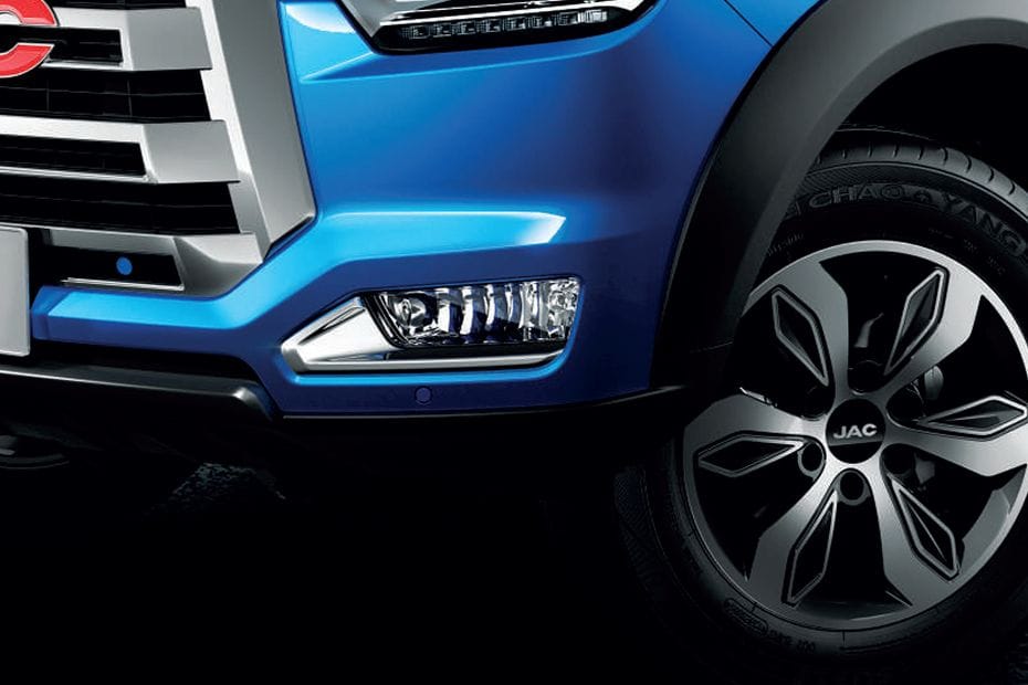 T8 Front Fog Lamp