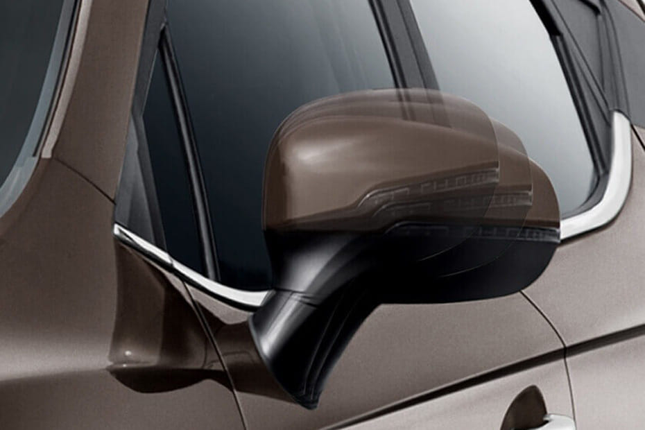 JAC JS3 Drivers Side Mirror Front Angle