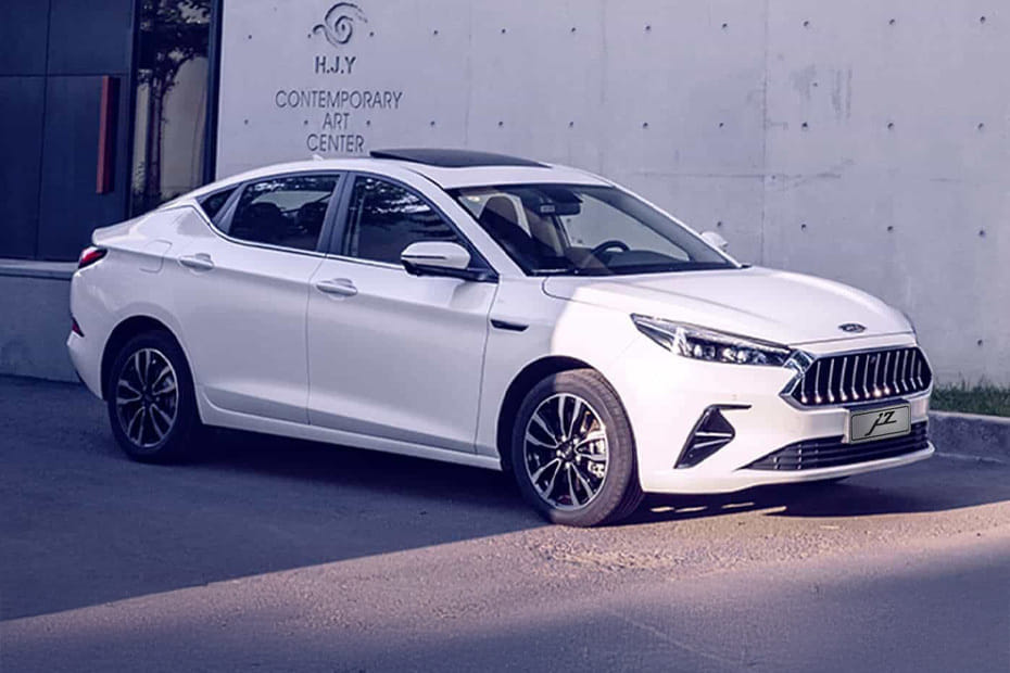 جاك J7 Front Medium View