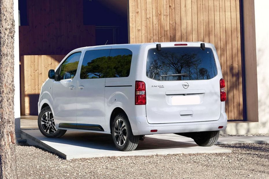 زافيرا لايف Rear angle view