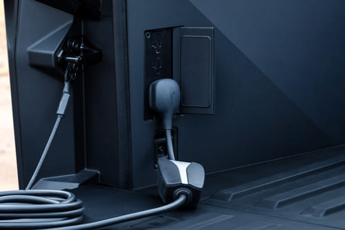 Gas Cap Open of سايبرتراك