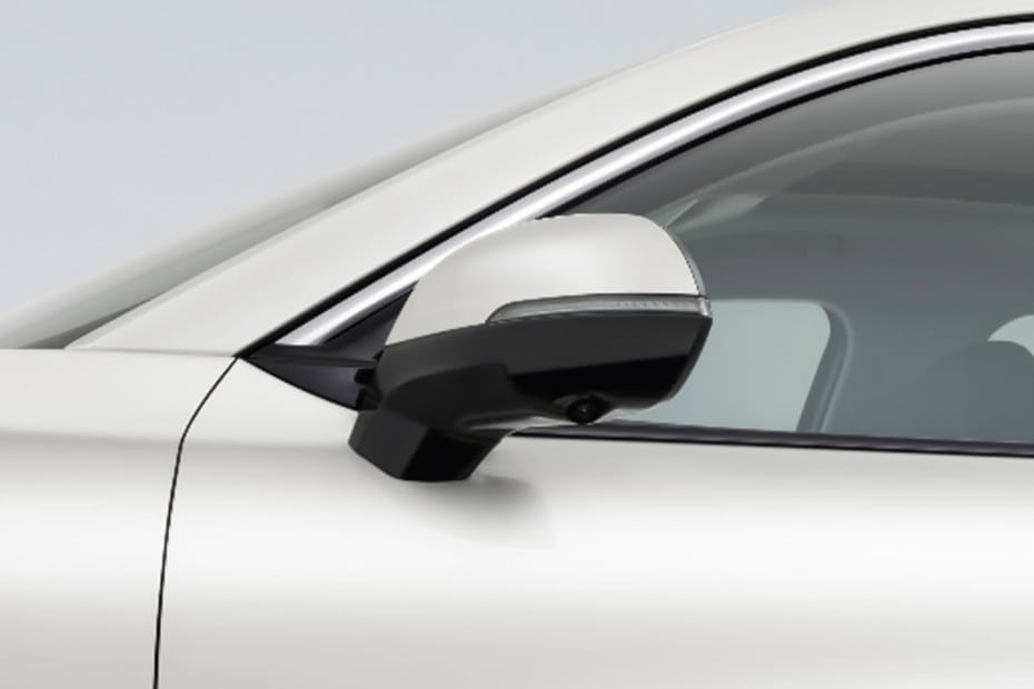 بيستون T90 Drivers Side Mirror Front Angle