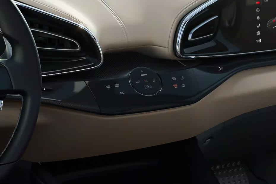 Front AC Controls of Ferrari Purosangue