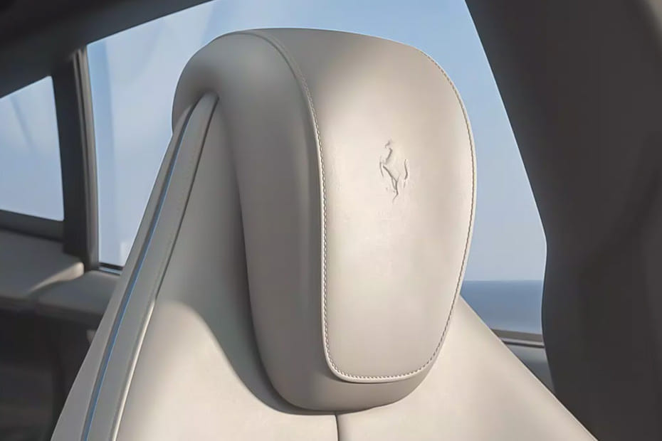 Purosangue Front Seat Headrest