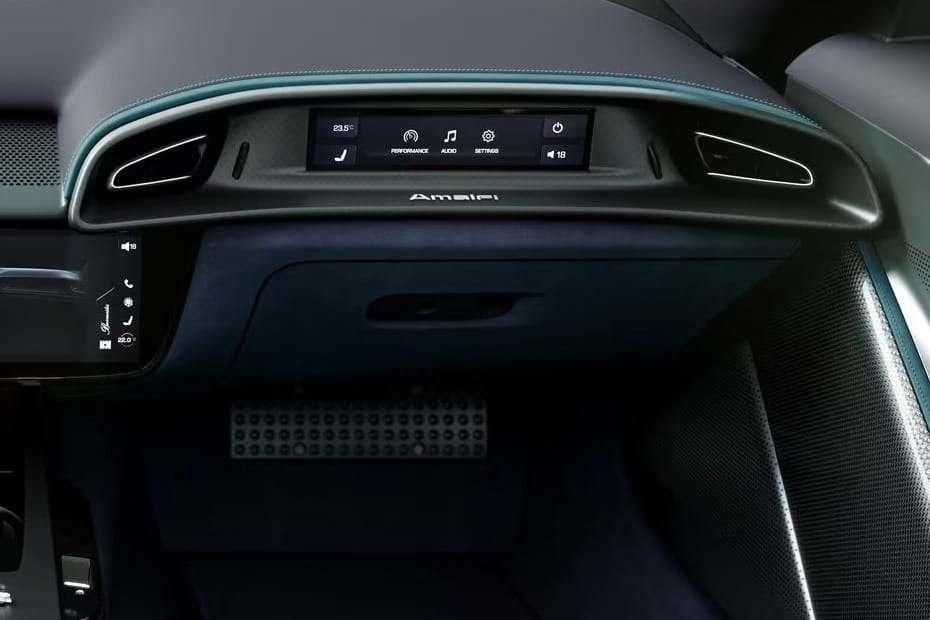 فيراري أمالفي Glove Box