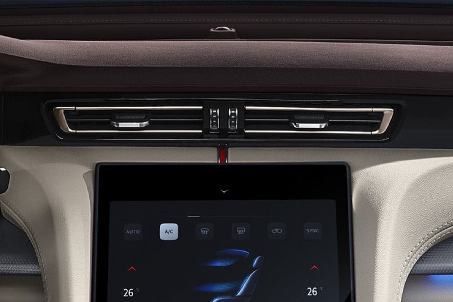 Front AC Controls of Hongqi OUSADO