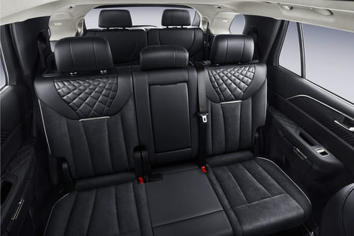 هونشي إي إتش إس 9 Rear Seats