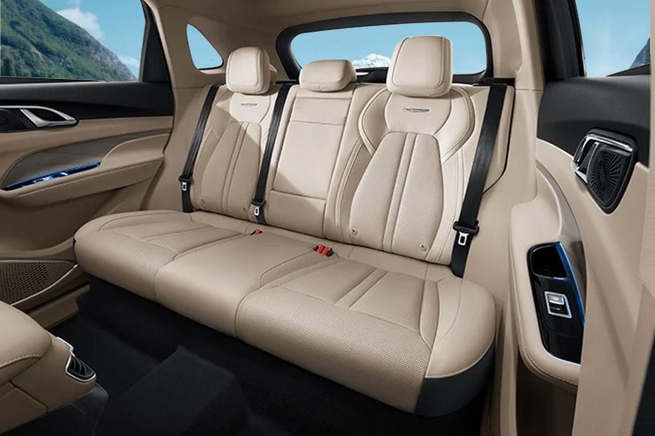 هونشي HS3 Rear Seats