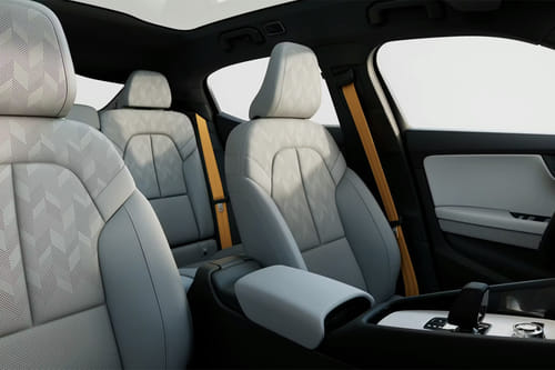 2 Front Seats