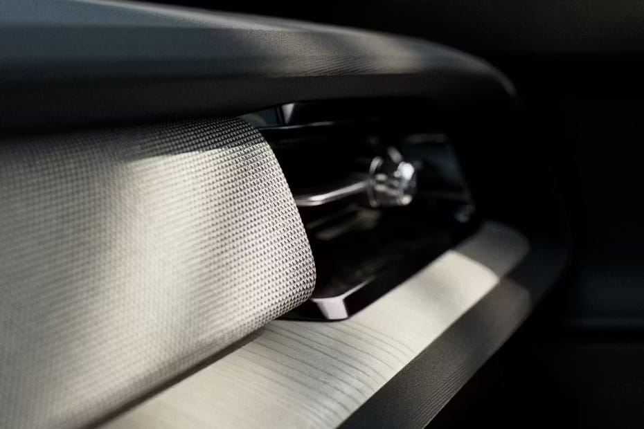 2 Front Side Ac Vents