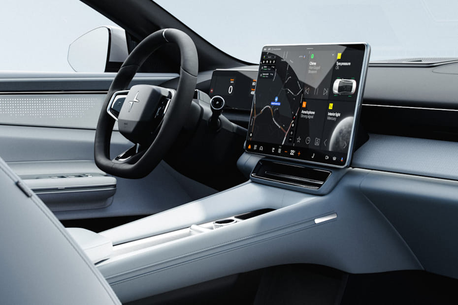 ٤ Center Console