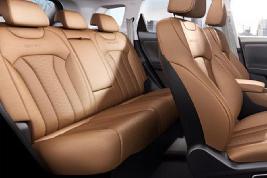 بايك إكس 7 Rear Seats