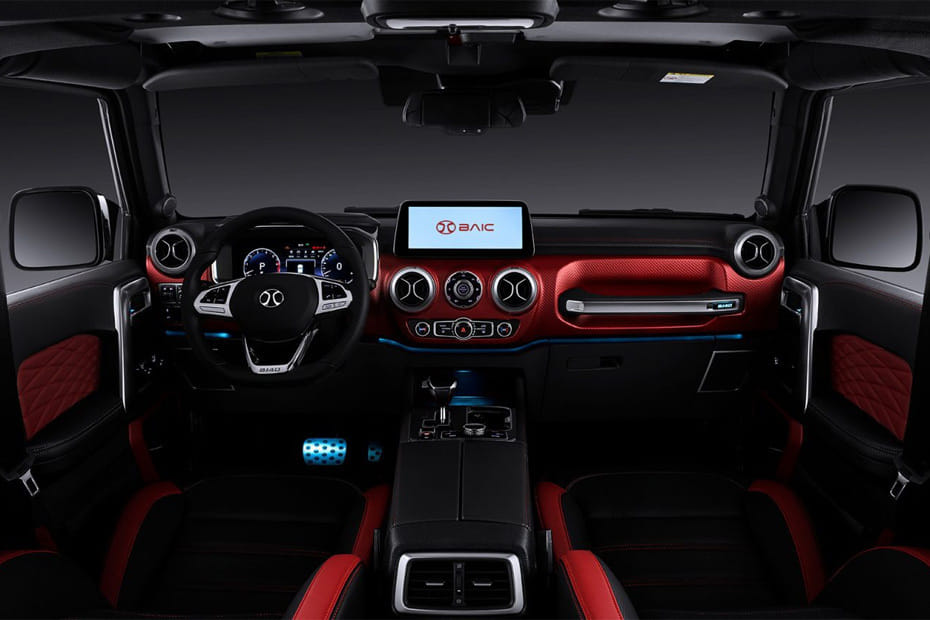 Dashboard View of BJ40 S