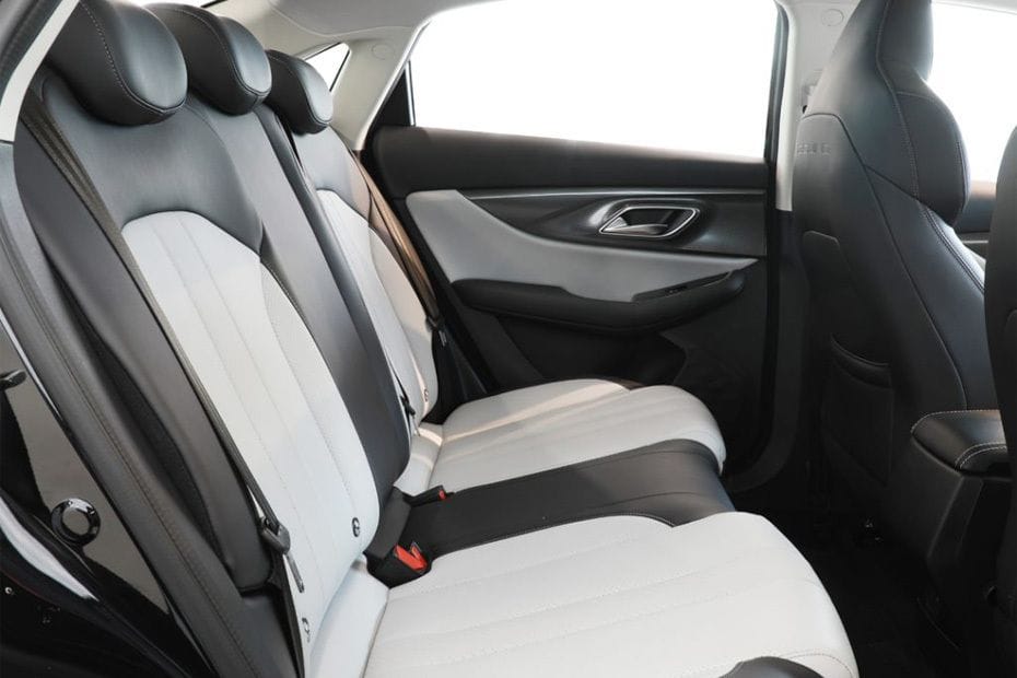 بايك يو 5 بلس Rear Seats