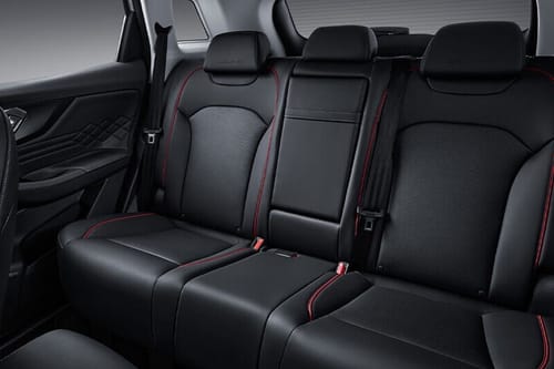 بايك إكس7 2026 Rear Seats