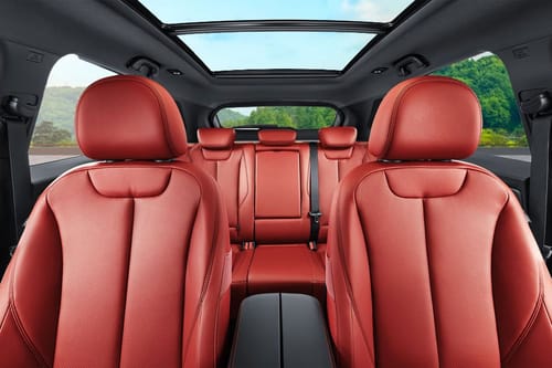 تي 5 إيفو Front Seats