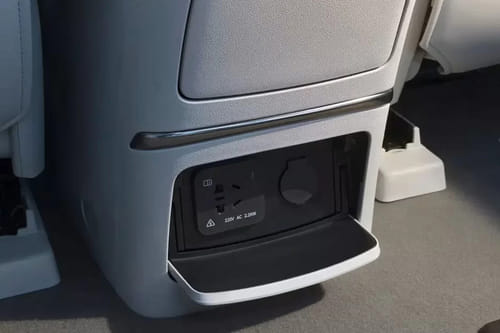 Power Accessories Outlet View of فورثينج في 9