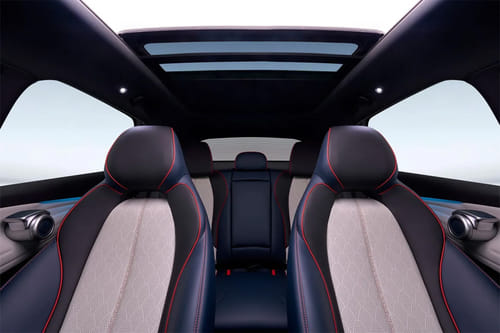 أتو 3 Front Seats