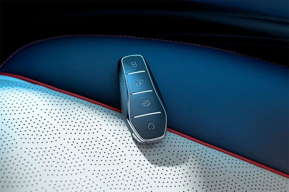 بي واي دي أتو 3 Keychain Fob