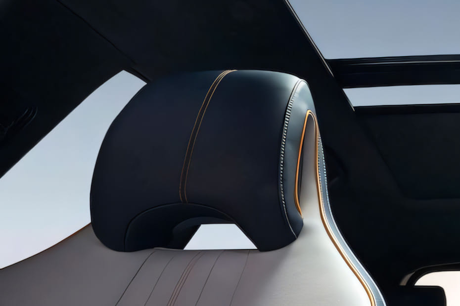 Song Plus Front Seat Headrest