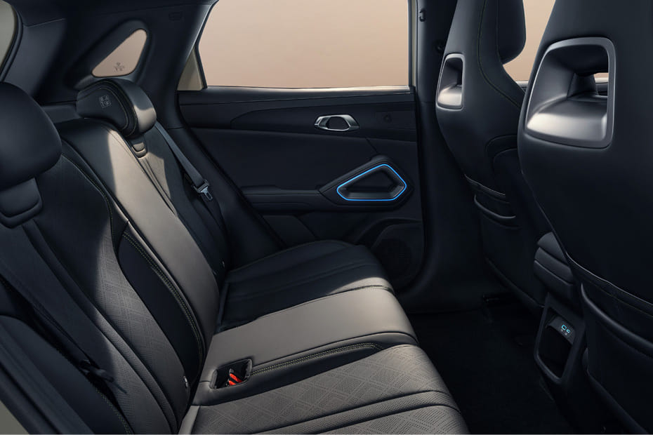 بي واي دي أتو 2 Rear Seats