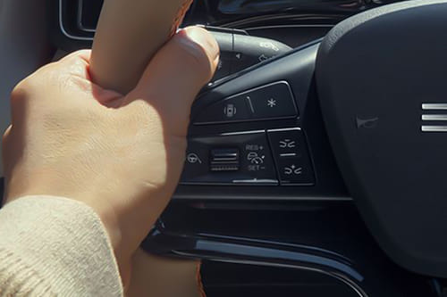 بي واي دي سيليون 5 Multi Function Steering