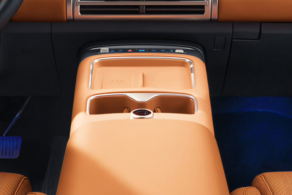 تي آي 7 Cup Holders
