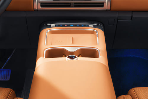 تي آي 7 Cup Holders