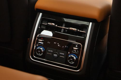 Front AC Controls of تانك 500