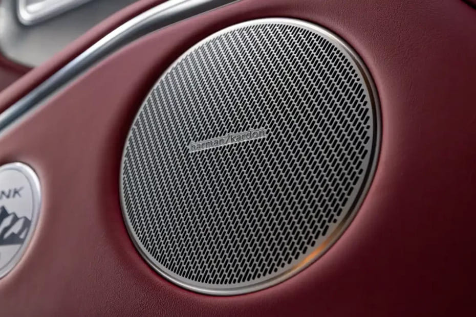 Speakers View of Tank 700